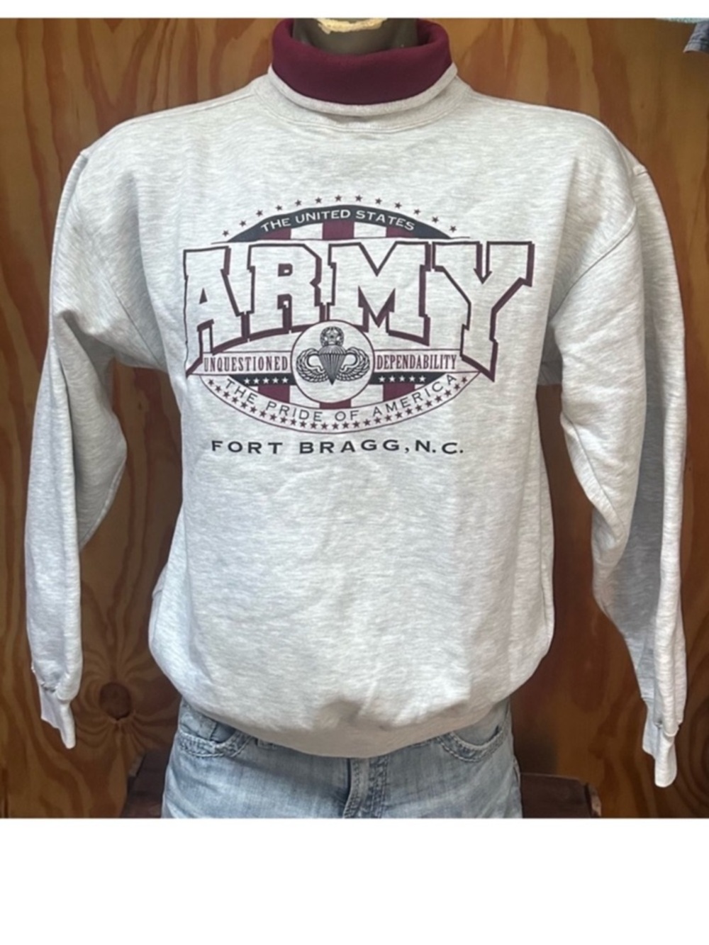 Vintage Army Fort Bragg sweatshirt turtleneck medium men’s
